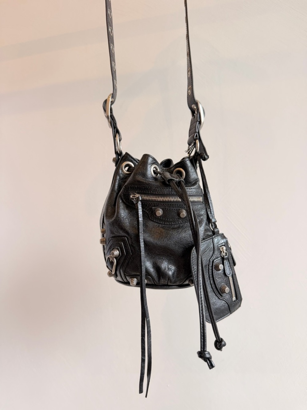 New Authentic Balenciaga Le Cagole XS Bucket Bag Lambskin Leather With Tags - Picture 3 of 16